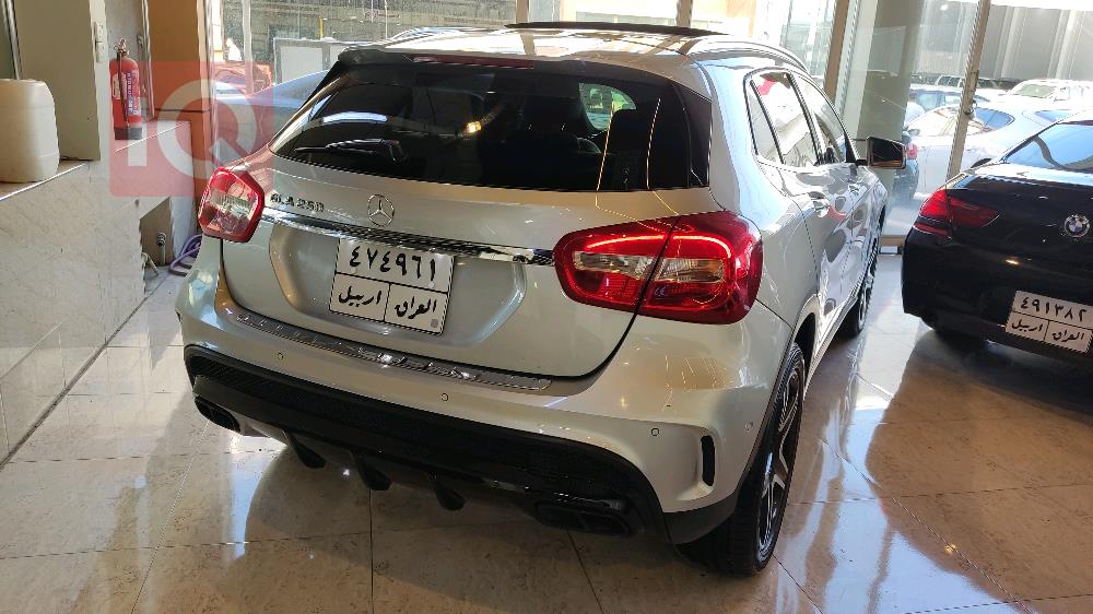 مرسيدس بنز GLA